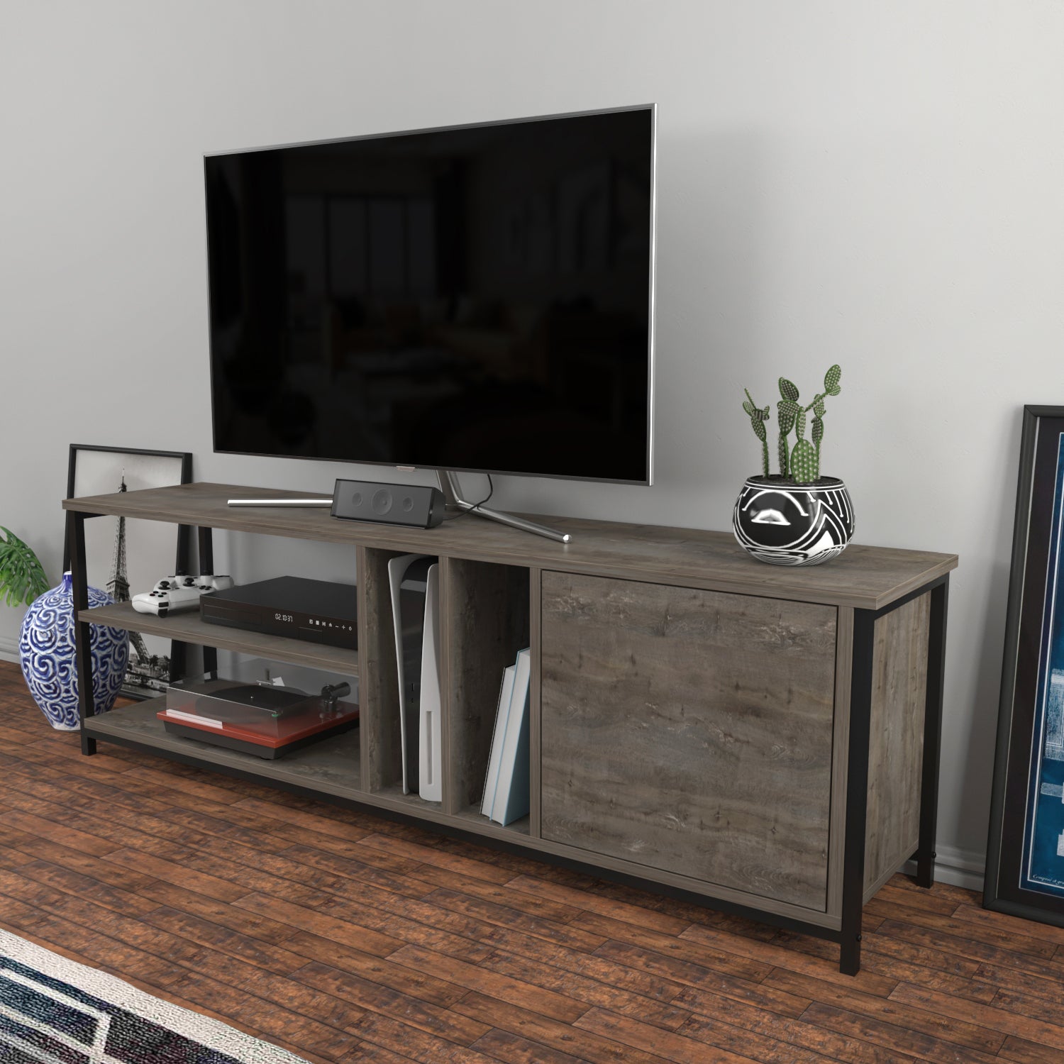 Oneida TV Unit 15
