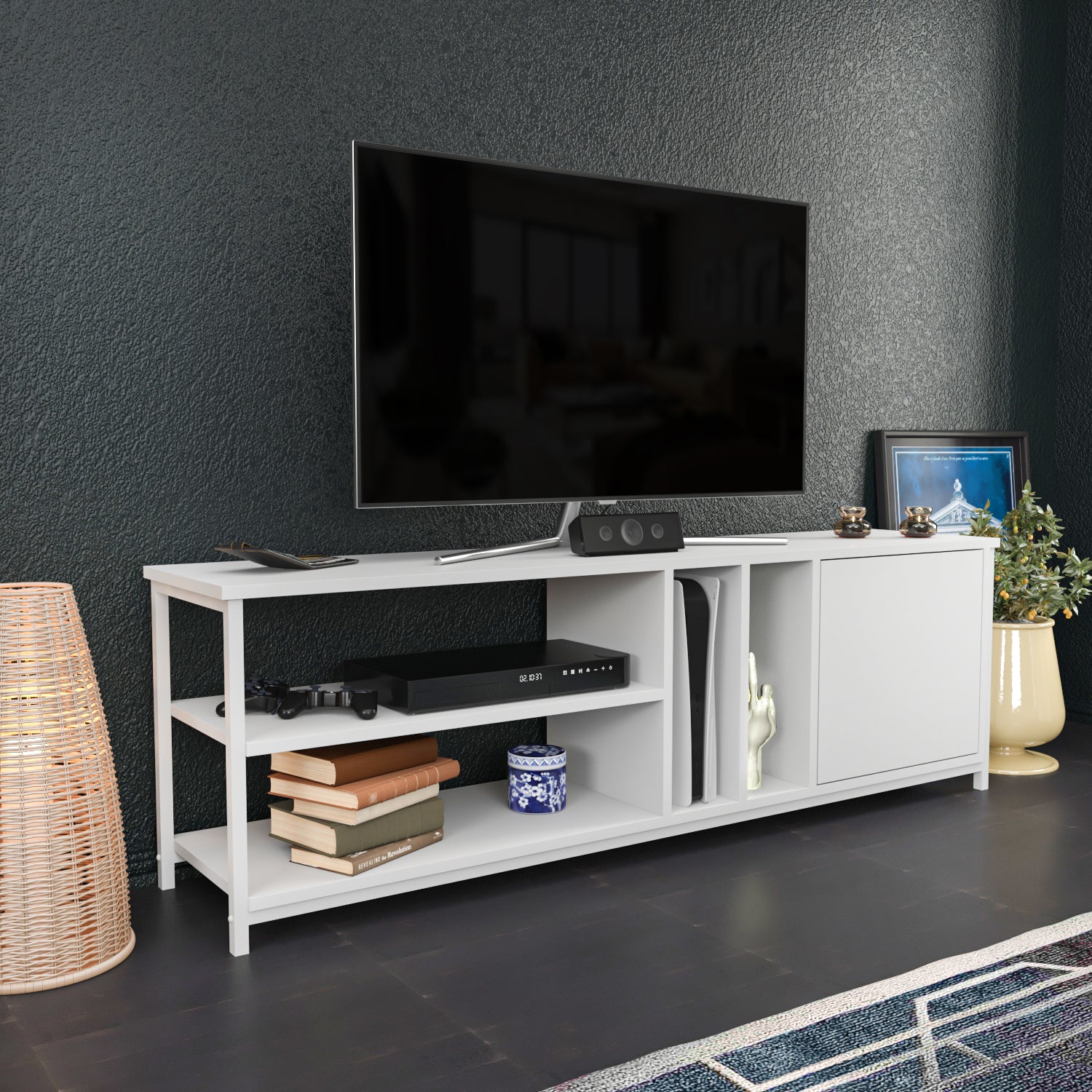 Oneida TV Unit 18