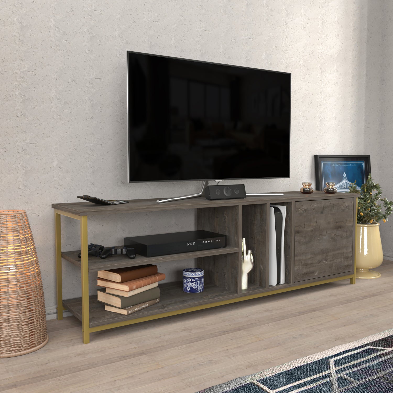 Oneida TV Unit 46