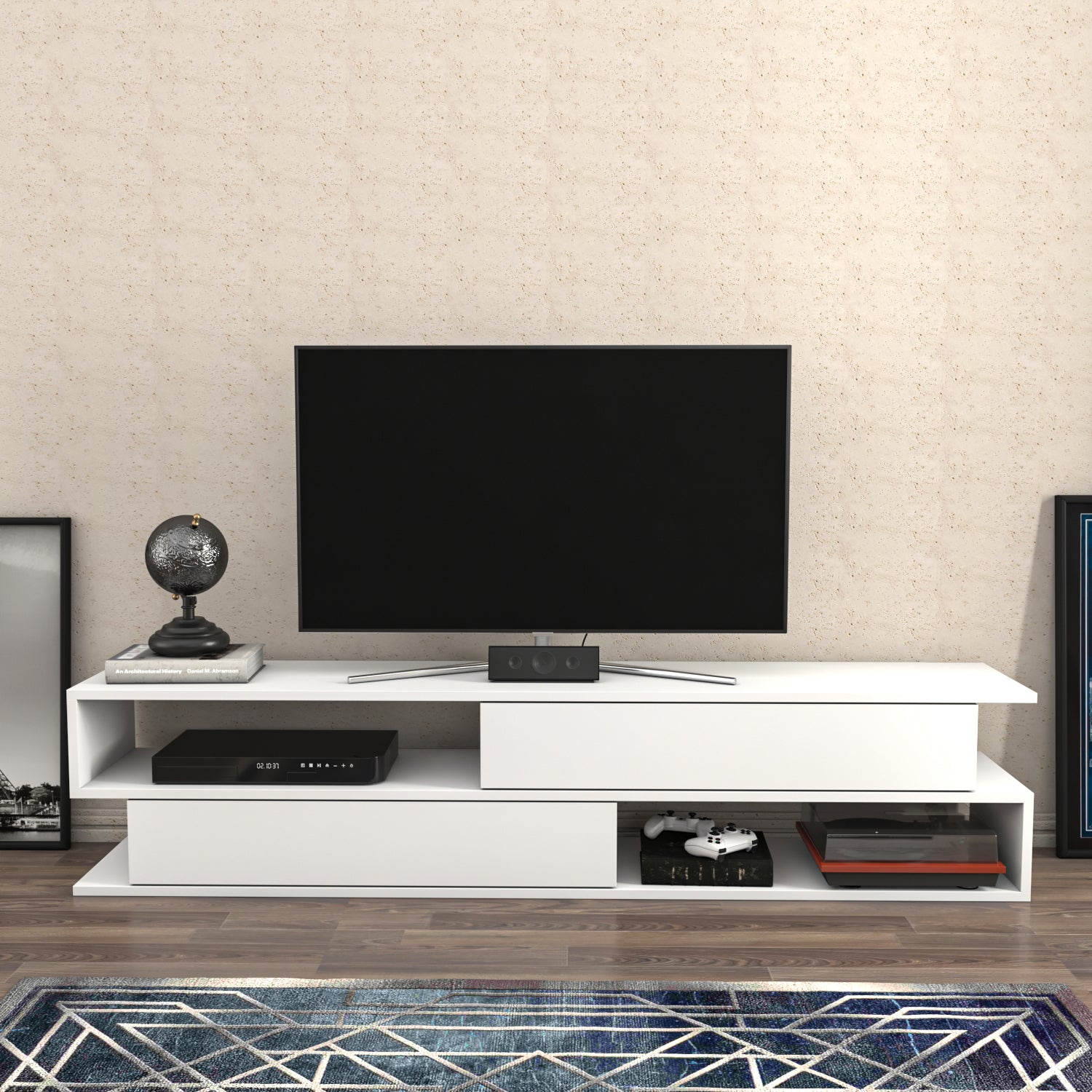 Cortez TV Unit 16